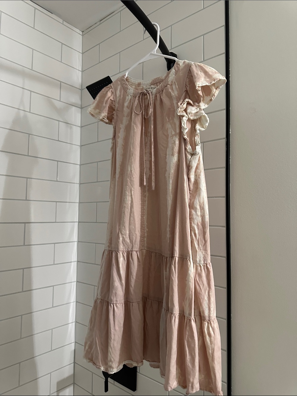 Knox Rose Blush Tie-Front dress